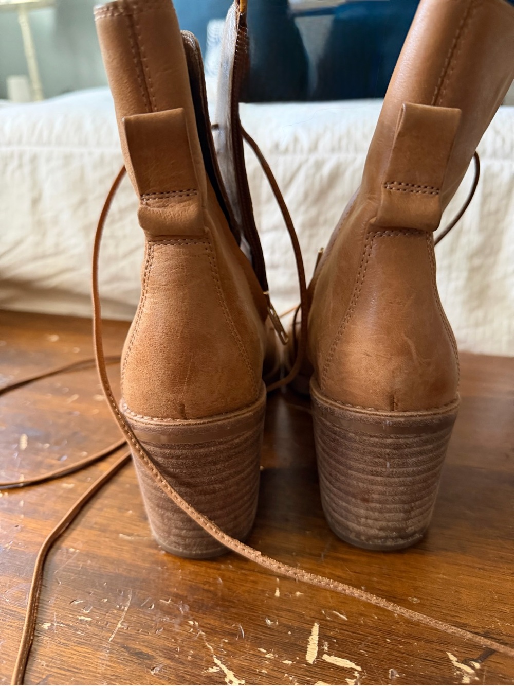 UGG Women's Chestnut Lace-Up Ankle Boots
